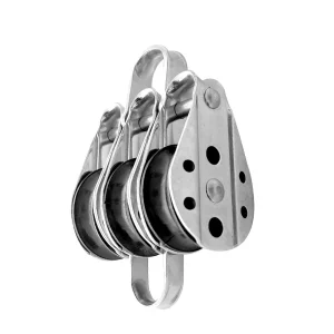 Polea triple con arraigo