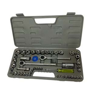 Juego llave ratchet (x1) +dados 1/2″ y 3/8″ (x44) +acc. (x6)-crv-52 pzas