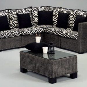 Conjunto Rattan natural Mesa con cristal + 3 Sillas + 2 Rinconeras con cojines y almohadillas COSY