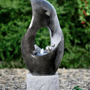 Fuente de jardín diseño Obelisco (116x40x30 cm.)